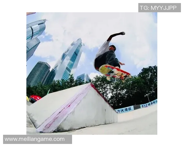 广州滑板队的中路突破之路:深度解析滑板文化与竞技精神 广州滑板队的中路突破之路:深度解析滑板文化与竞技精神